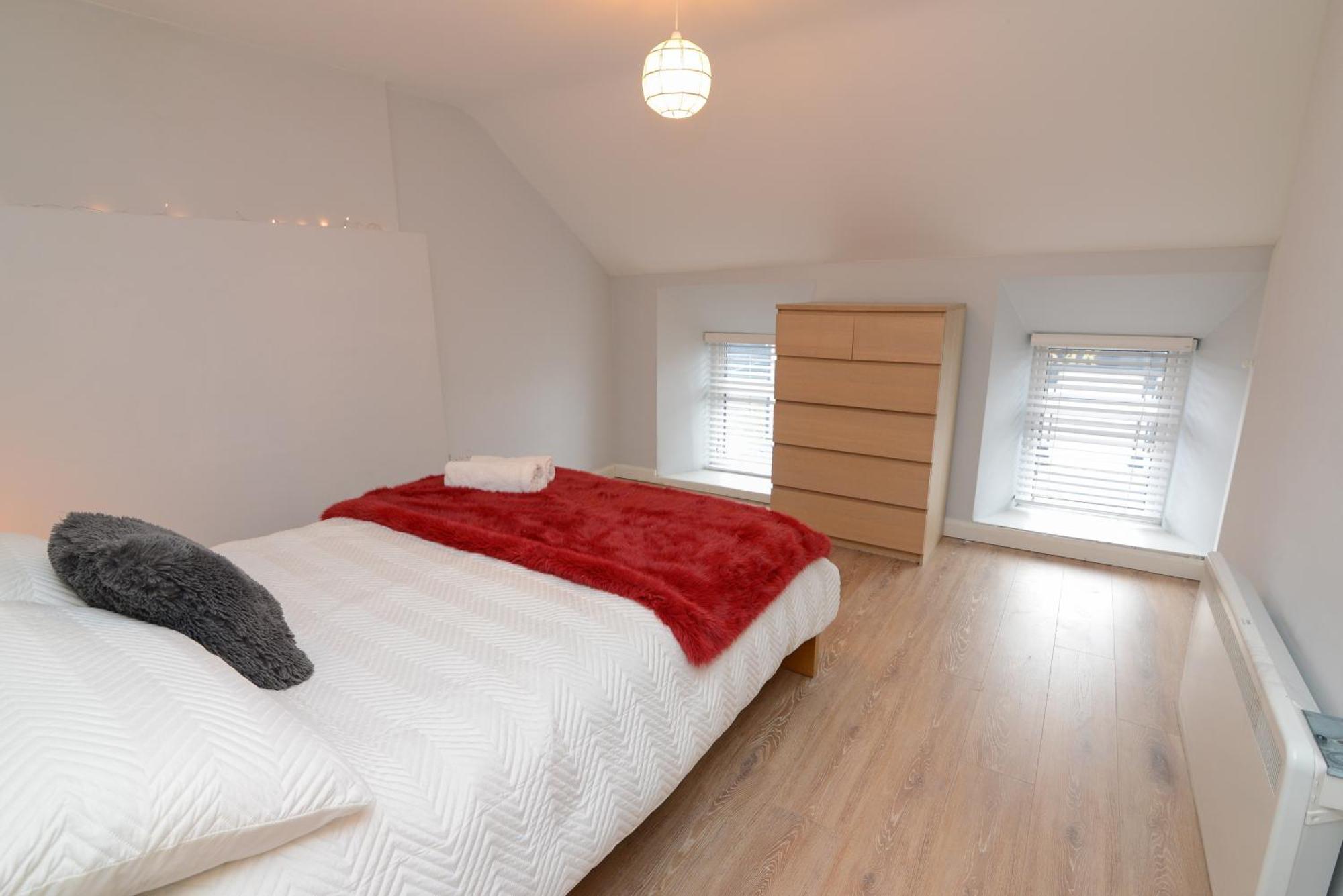 The Red Keep Fab Location - Two Bed - Two Bathrooms -Townhouse Galway Exterior foto